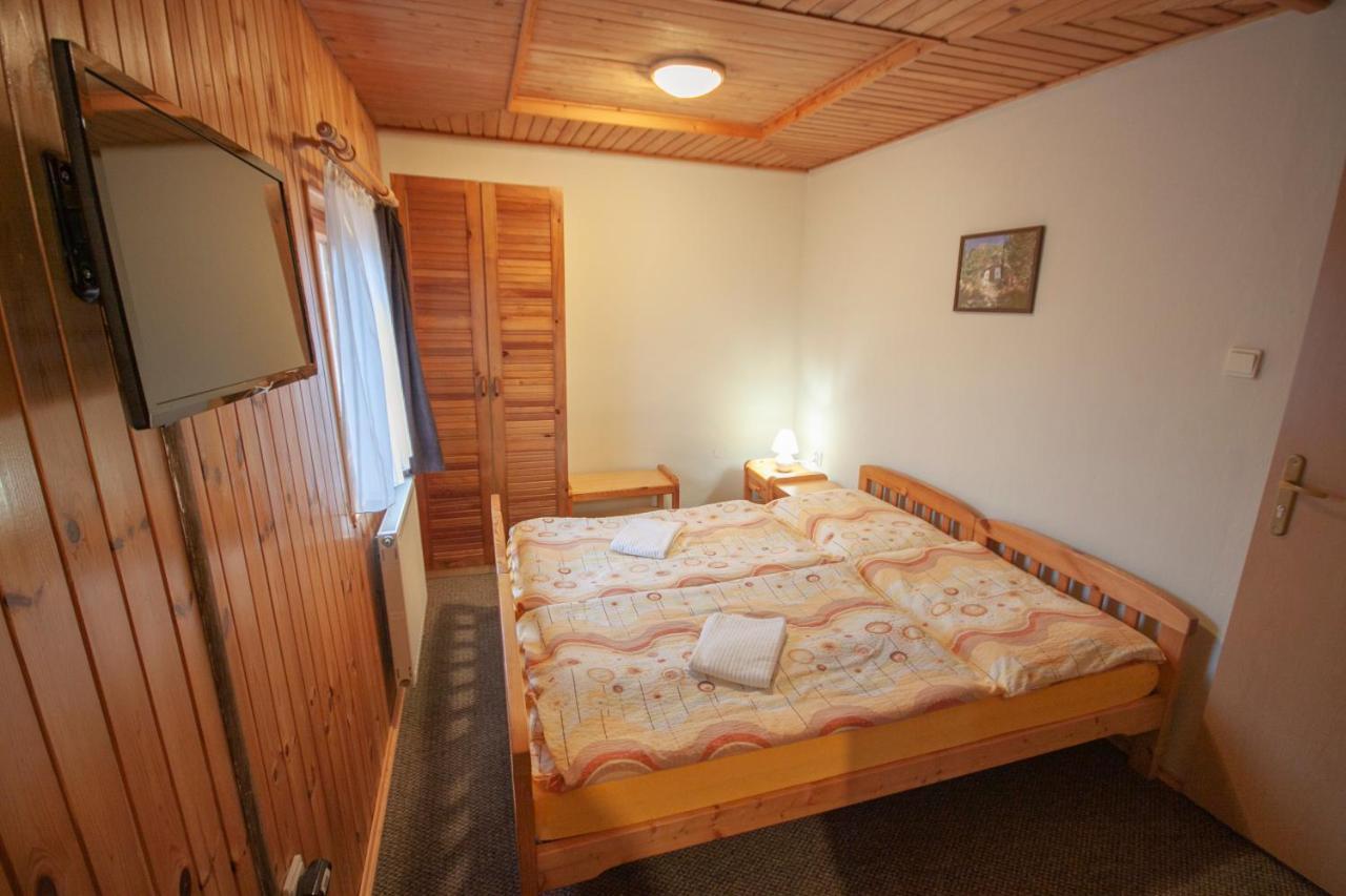 Levial Rooms Veľky Slavkov Bagian luar foto